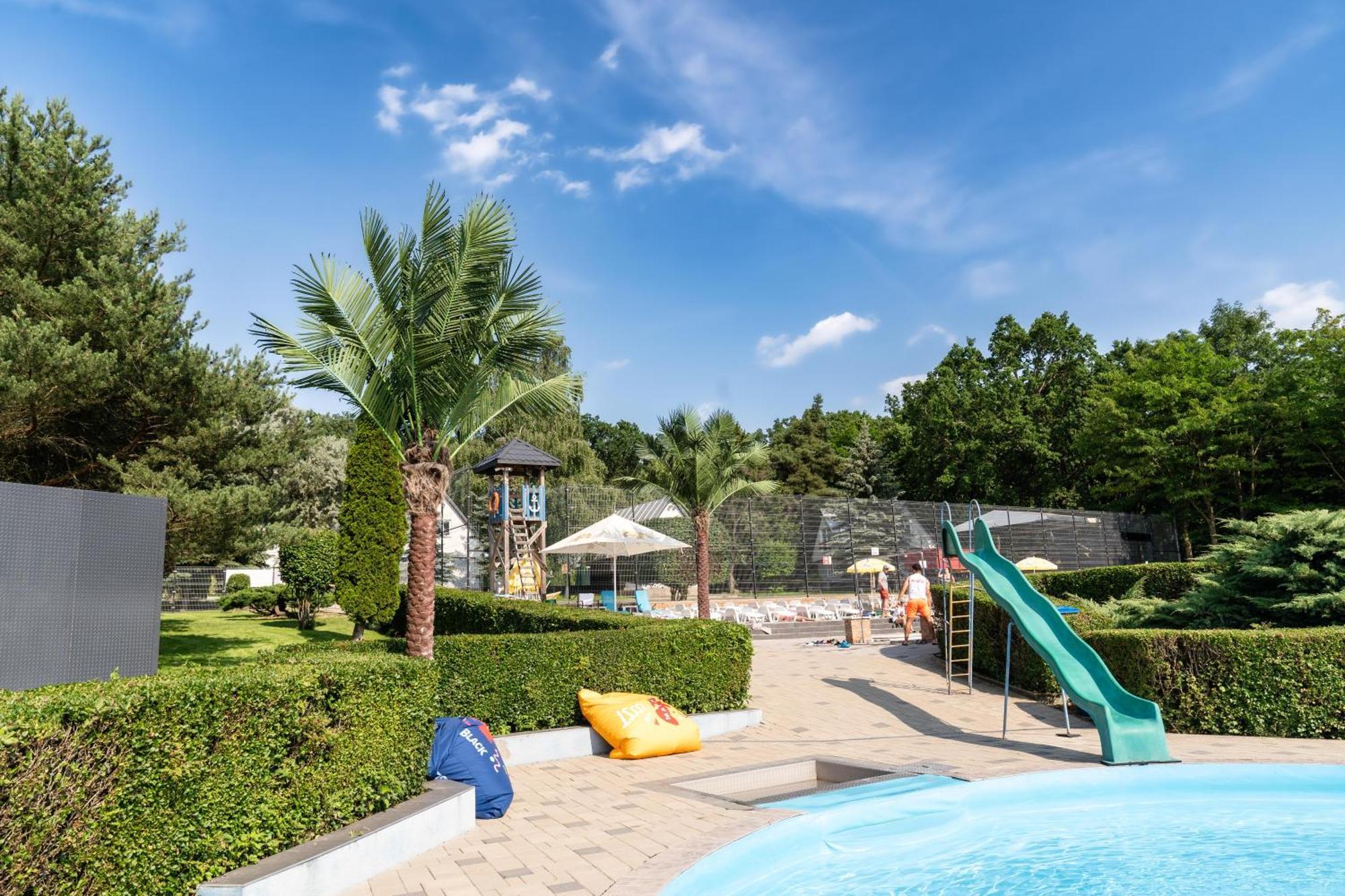 Chaty Aqua Maria Velaty Exterior foto
