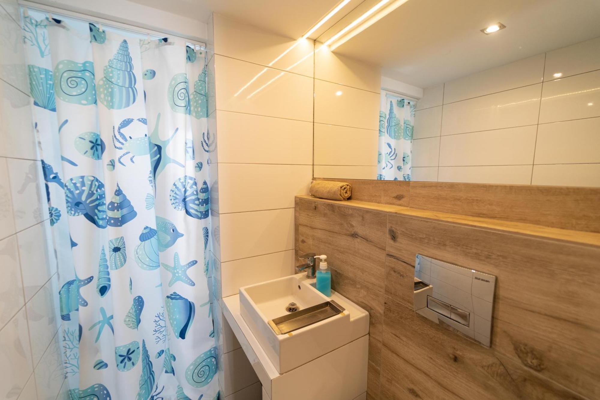 Chaty Aqua Maria Velaty Exterior foto