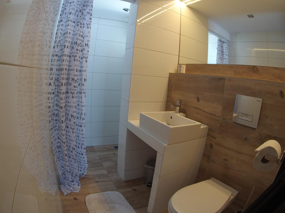 Chaty Aqua Maria Velaty Exterior foto